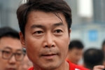 京媒评申思事件：教练的体罚侮辱践踏小球员自尊，打碎足球梦想